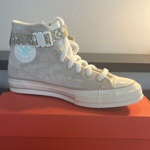 Unisex chuck 70 hi vintage white velvet soft fabrics converse shoes